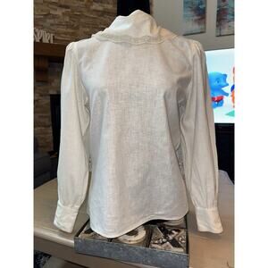 Fisher Hill Women’s Size 6 Vintage Button Down Back Shirt Blouse. Ivory w/Lace